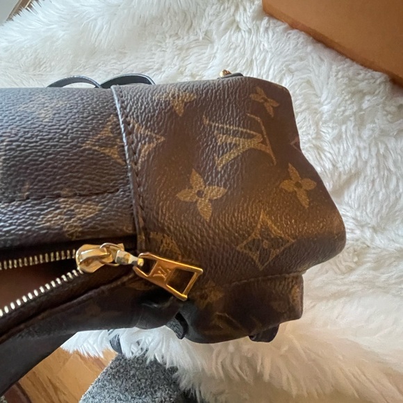 Louis Vuitton Palm Springs mini purse - Picture 1 of 9